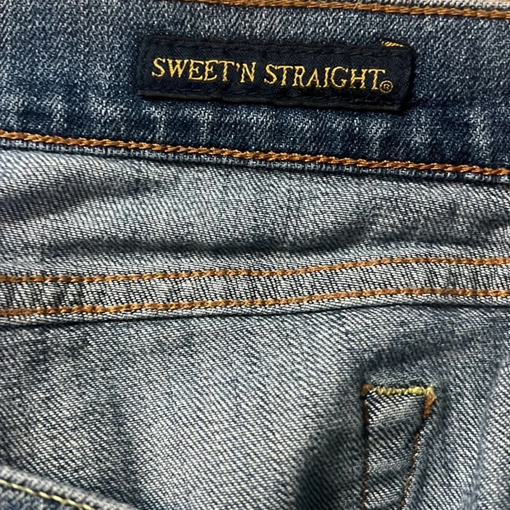 Lucky Brand sweet straight